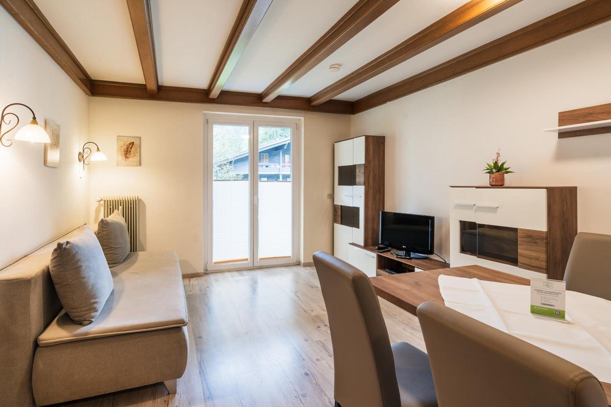Appartementanlage Thermenblick Ski In & Ski Out 바트키르히하임 외부 사진