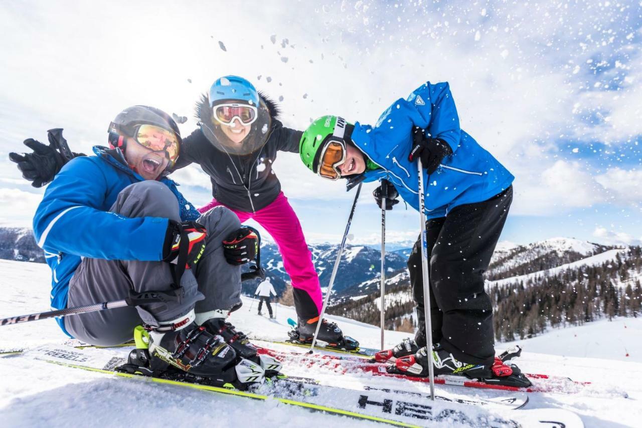Appartementanlage Thermenblick Ski In & Ski Out 바트키르히하임 외부 사진